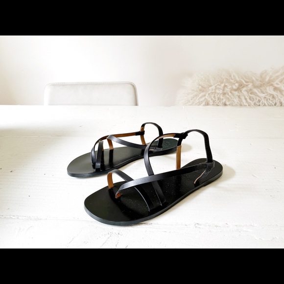COPY - ATP strappy black flat sandal - Picture 3 of 6